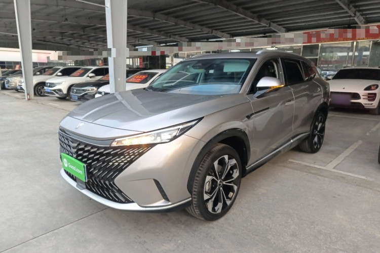 荣威RX5 2023款 1.5T 尊荣滑屏版车身外观1