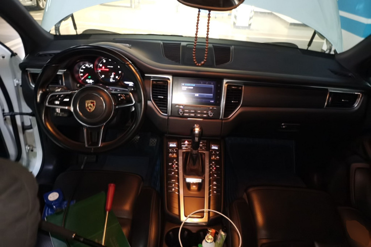保时捷 2017款  Macan 2.0T中控内饰12