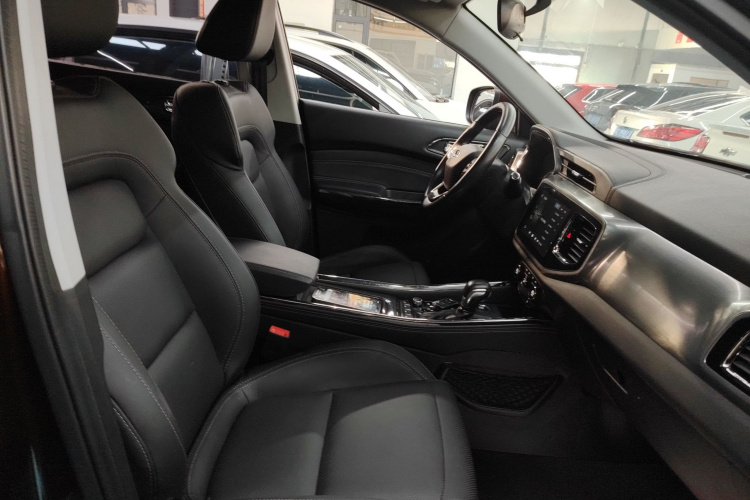 奇瑞 瑞虎8 2018款 1.5TCI 自动尊贵型 5座局部细节41