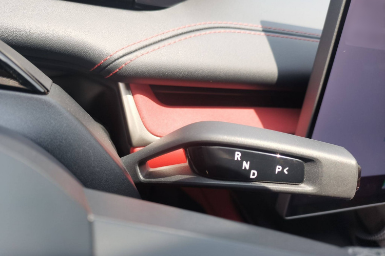 小米汽车 小米SU7 2024款 四驱超长续航高阶智驾Max版局部细节18