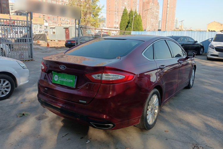 福特 蒙迪欧 2013款 2.0L GTDi200时尚型车身外观7