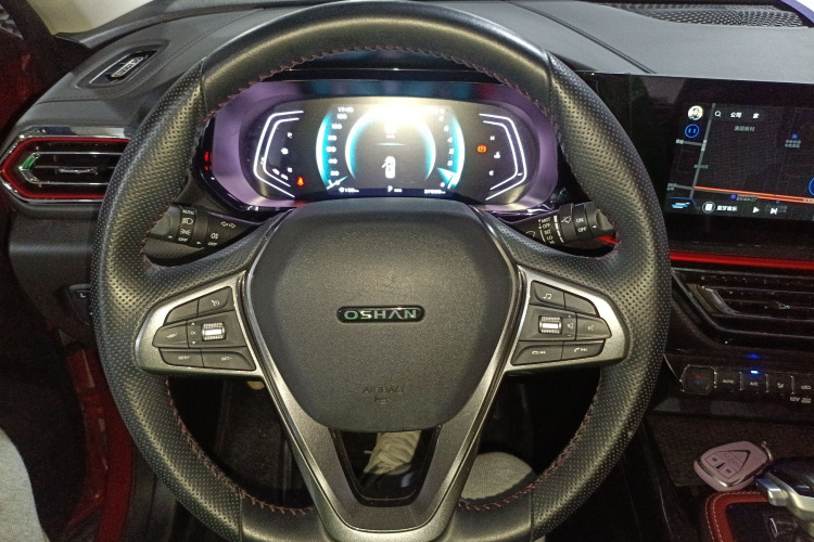 长安欧尚X5 2021款 1.5T DCT尊贵型中控内饰13