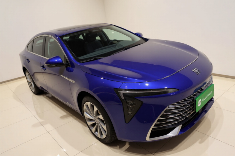 别克 君越 2023款 艾维亚版车身外观3