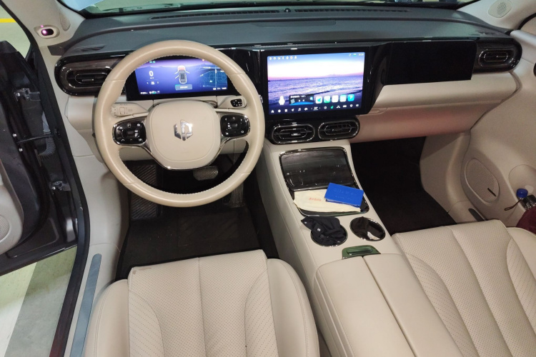 零跑汽车 零跑C11 2021款 改款 豪华版中控内饰7002