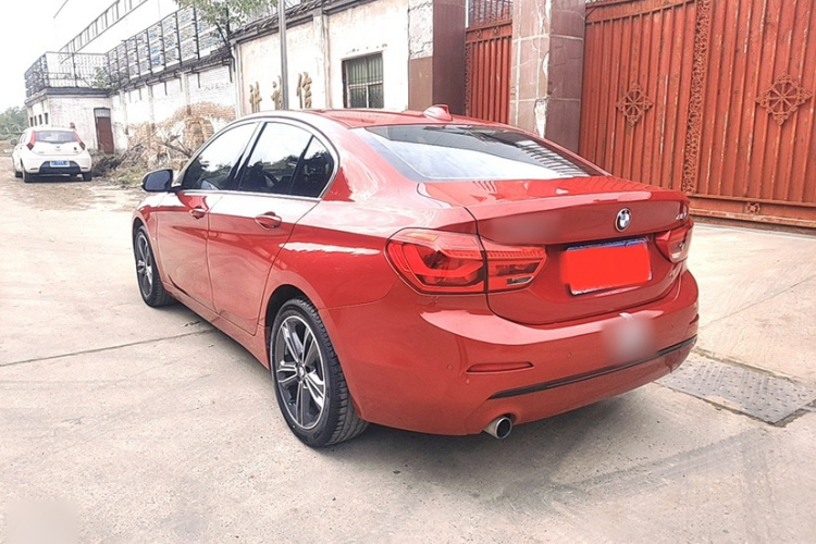 宝马1系 2017款 118i 运动型车身外观6004