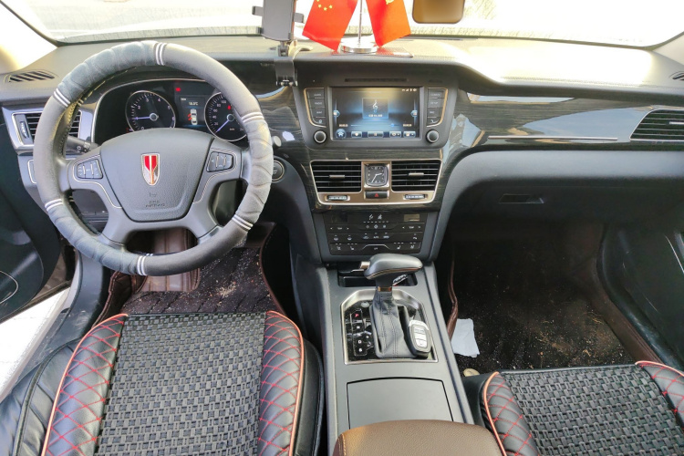 红旗H7 2019款 2.0T 旗舰版中控内饰12