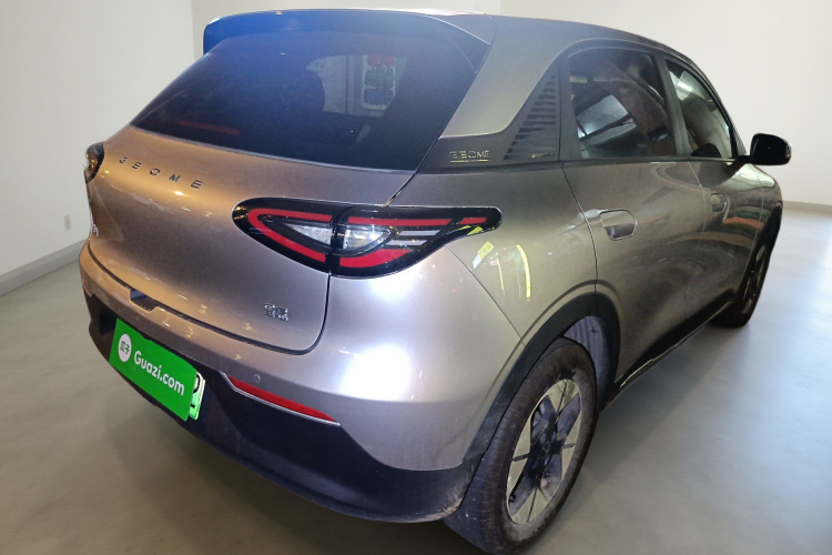 吉利银河 星愿 2025款 UP 410km 探索版车身外观7