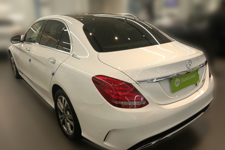 奔驰C级 2018款 C 200 L 运动版车身外观5
