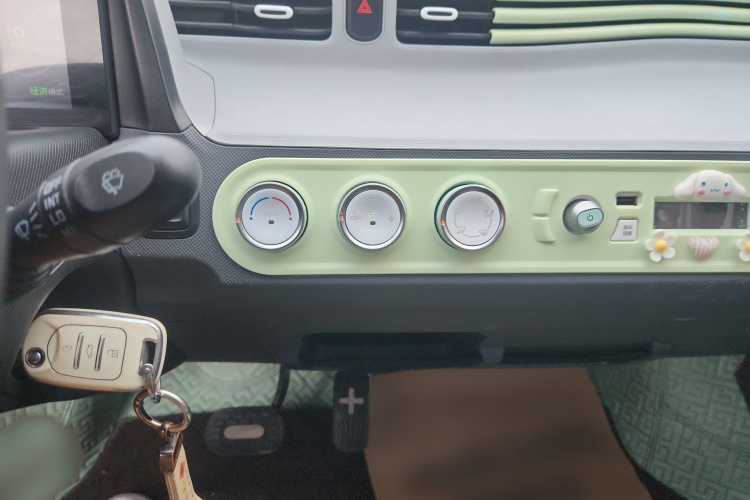 五菱汽车 宏光MINIEV 2021款 马卡龙时尚款 磷酸铁锂局部细节16