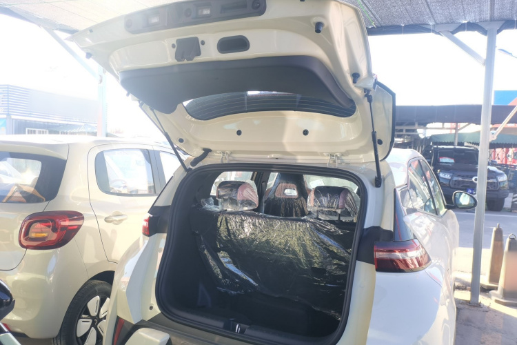 比亚迪 海鸥 2025款 智驾版 405km 自在版机舱底盘23