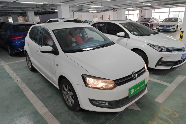 大众 Polo 2013款 1.6L 自动舒适版车身外观3
