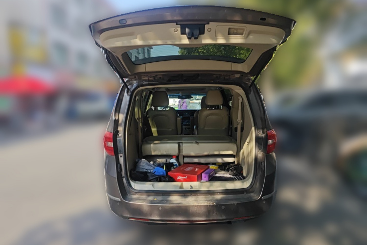 别克GL8 2017款 25S 豪华型 国V局部细节23