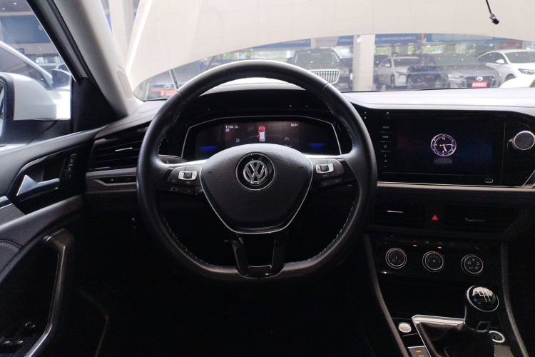 大众 速腾 2021款 200TSI 手动超越版中控内饰13