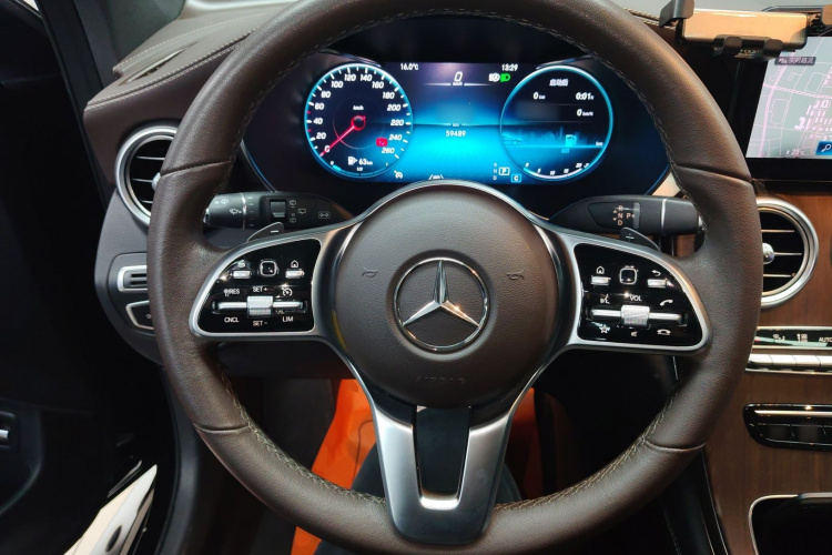 奔驰GLC 2021款 GLC 300 L 4MATIC 豪华型中控内饰13