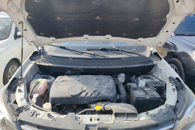 东风风光 风光S560 2019款 1.8L CVT精英型机舱底盘24