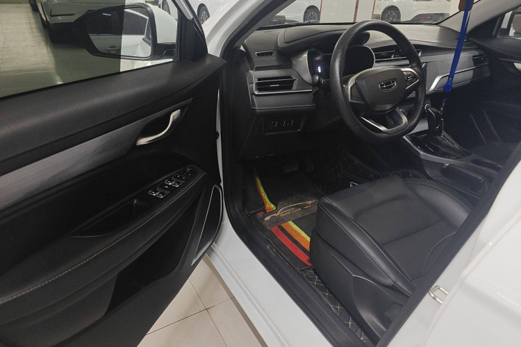 吉利汽车 帝豪 2021款 UP 1.5L CVT舒适型中控内饰20