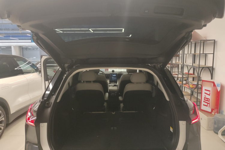 蔚来ES8 2020款 450KM 签名版 六座版局部细节23