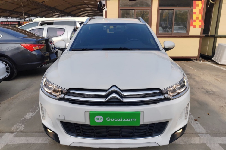 雪铁龙C3-XR 2015款 1.6L 自动先锋型车身外观6001