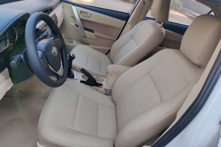 丰田 卡罗拉 2014款 1.6L 手动GL局部细节19