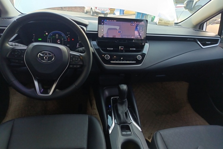 丰田 卡罗拉 2024款 1.8L 智能电混双擎 精英版中控内饰12