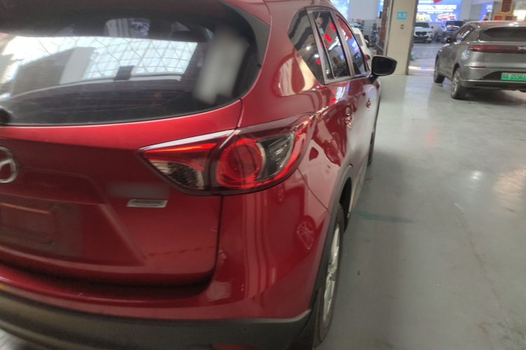 马自达CX-5 2015款 2.0L 自动两驱都市型车身外观9
