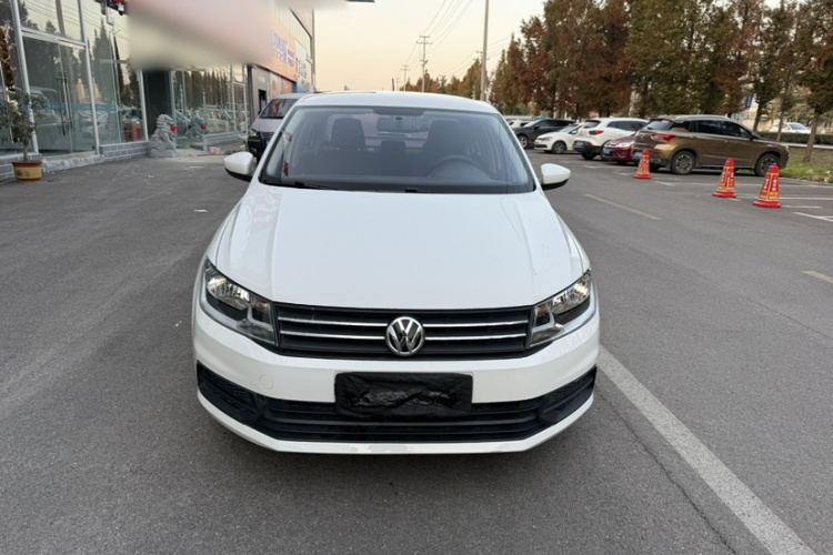 大众 桑塔纳 2016款 1.6L 手动风尚版车身外观6002