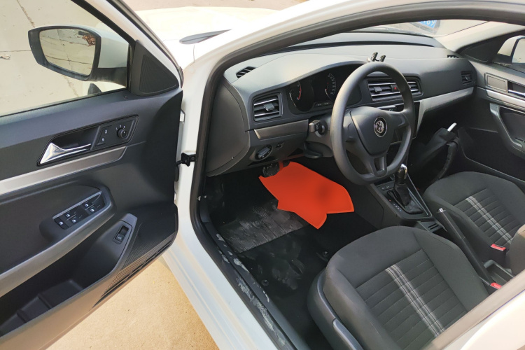 大众 2019款 朗逸启航 1.5L 自动风尚版 国VI中控内饰20