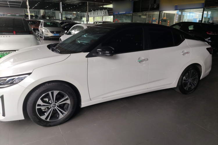 日产 轩逸 2023款 1.6L CVT悦享版车身外观4