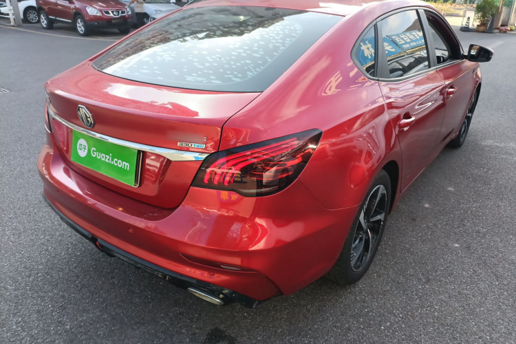 名爵 MG6 2020款 1.5T 自动领潮风尚版车身外观7