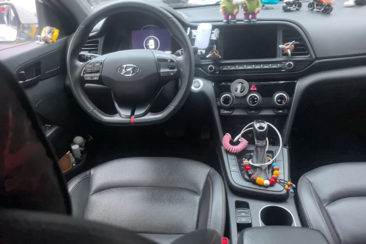 现代 领动 2020款 1.4T 双离合炫动·活力型中控内饰13