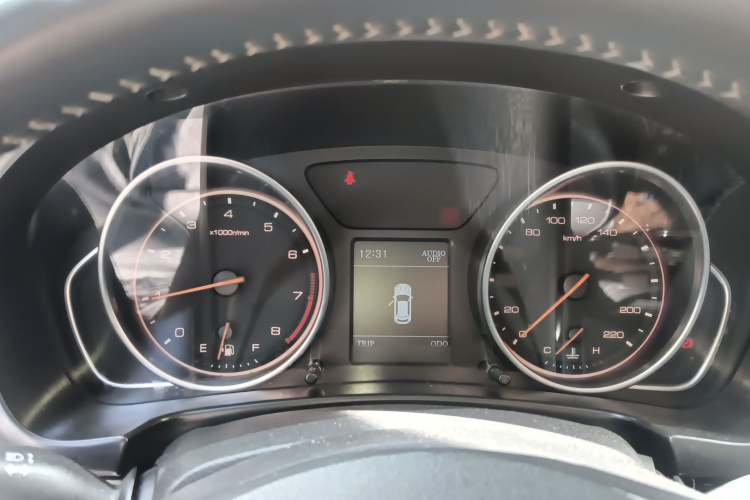 汉腾汽车 汉腾X7 2016款 1.5T 手动尊享型局部细节14