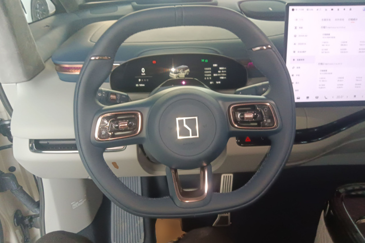 极氪MIX 2025款 长续航智驾版局部细节13