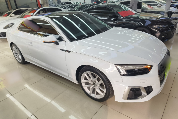 奥迪A5 2023款 Coupe 40 TFSI 时尚动感型车身外观3