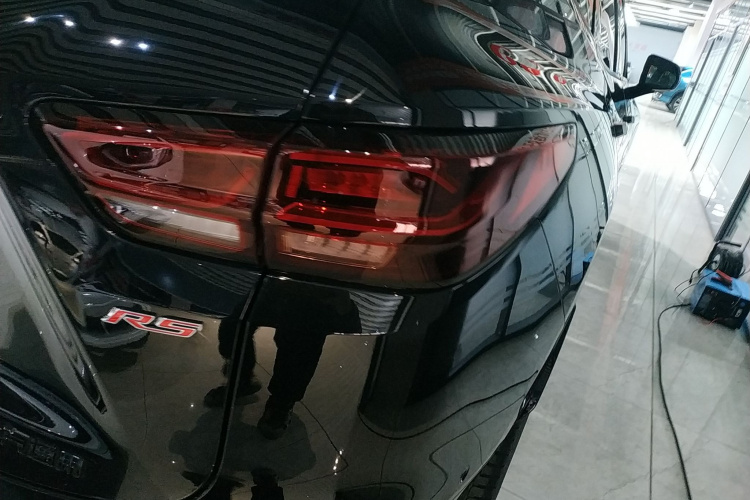 雪佛兰 开拓者 2023款 轻混 650T RS Twin-Clutch四驱 擎版车身外观6006