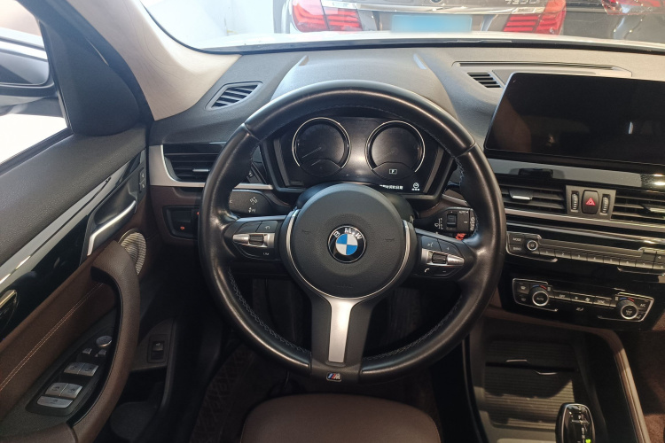 宝马X1 2022款 sDrive25Li 领先型局部细节13