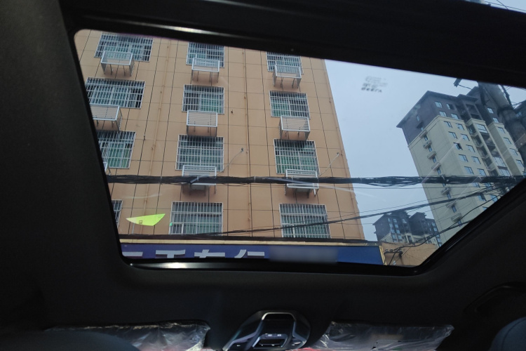 吉利汽车 豪越L 2023款 2.0T DCT尊贵型中控内饰22