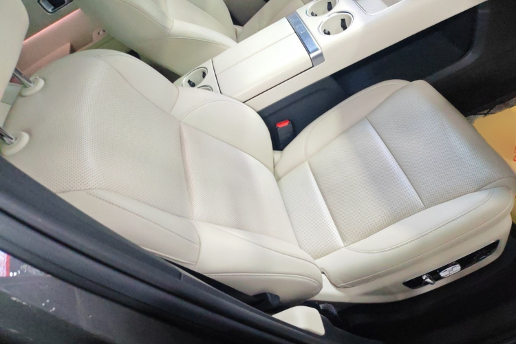 理想汽车 理想L8 2023款 Pro局部细节41