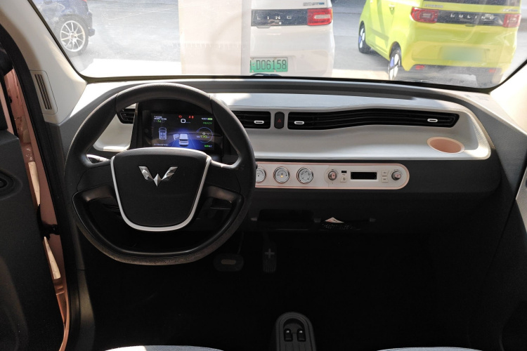 五菱汽车 宏光MINIEV 2021款 马卡龙臻享款 三元锂中控内饰12