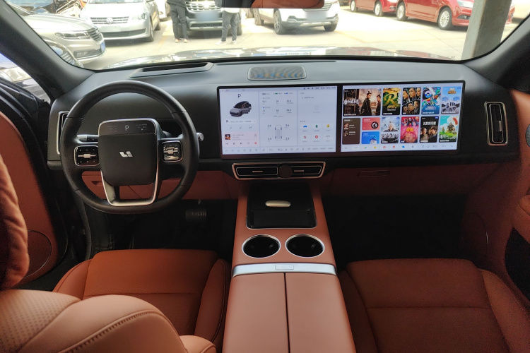 理想汽车 理想L9 2022款 Max中控内饰12