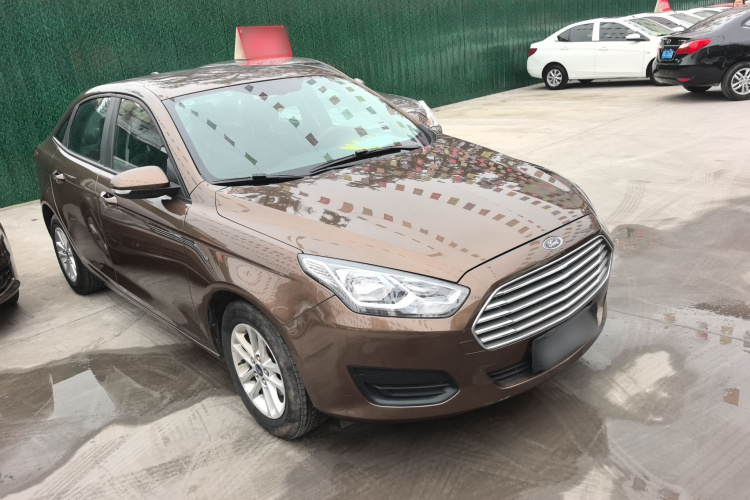 福特 福睿斯 2019款 改款 1.5L 手动质享型（胎压监测） 国VI车身外观6002