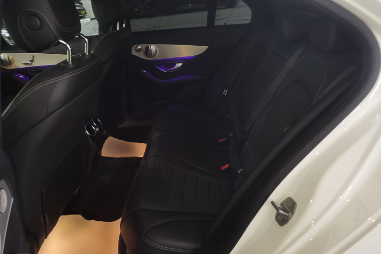 奔驰C级 2021款 C 260 星耀臻藏版中控内饰21