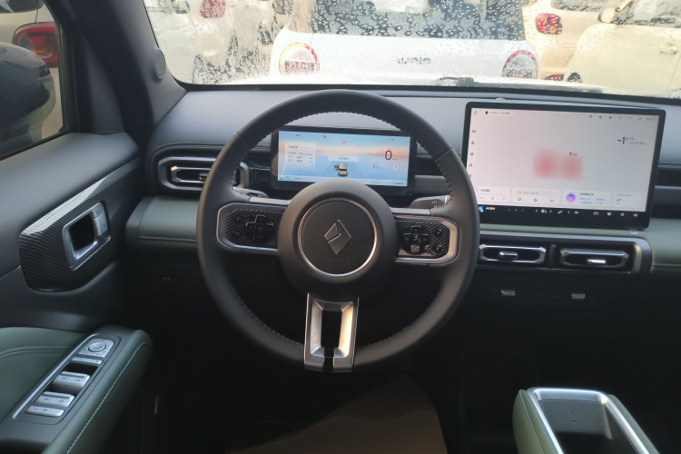 宝骏悦也Plus 2026款 301km旗舰版中控内饰13