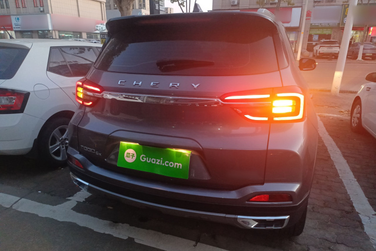 奇瑞 瑞虎5x 2021款 超级英雄版 1.5L CVT豪华型车身外观6004