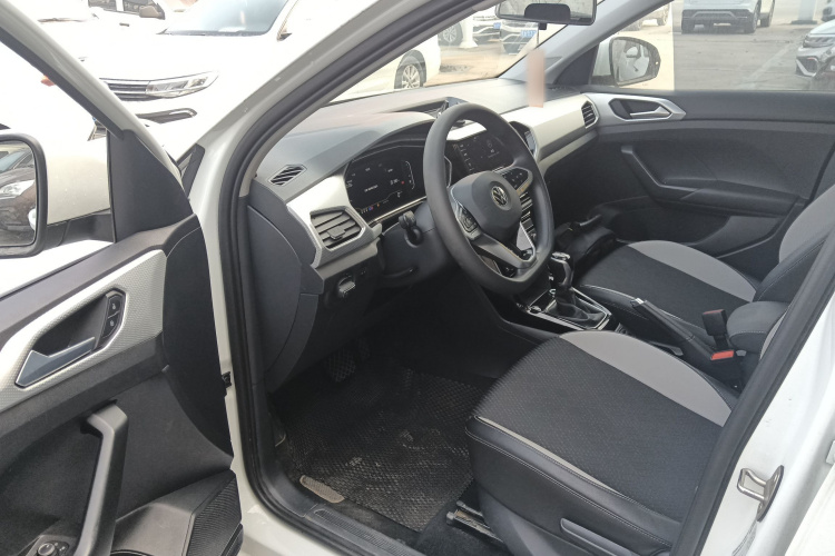 大众 探影 2023款 200TSI DSG 悦智联版中控内饰20