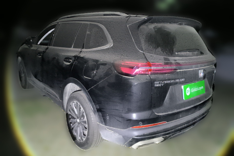 别克 2025款 昂科威Plus 28T 两驱白金版车身外观5