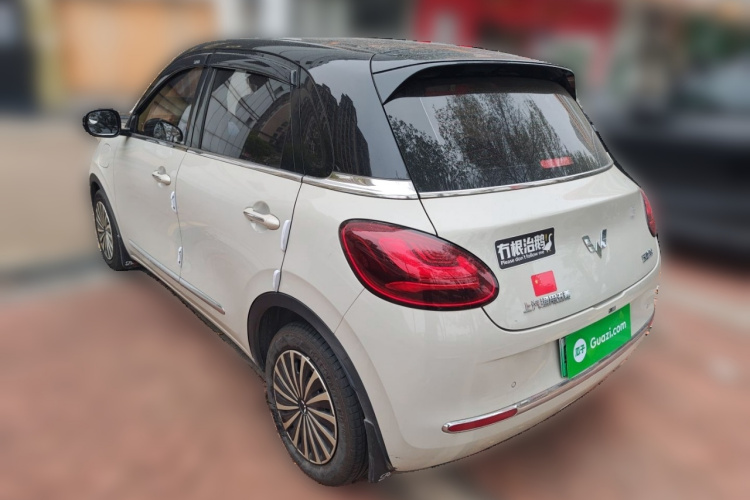 五菱汽车 五菱缤果 2023款 410km 灵犀尊享款车身外观5