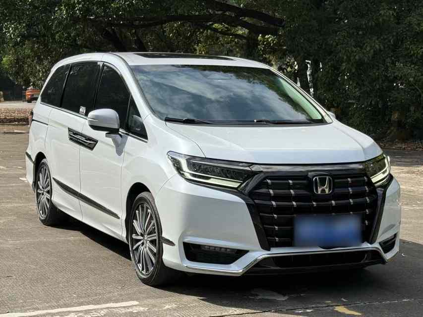 本田 艾力绅 2024款 2.0L e:HEV 舒适版(2)