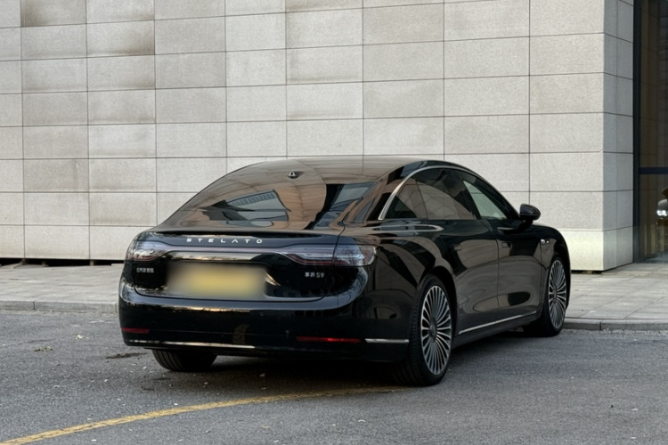 鸿蒙智行 享界S9 2024款 纯电 Ultra 四驱旗舰版车身外观6006