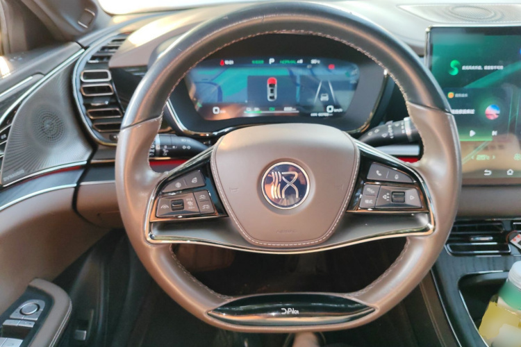 比亚迪 汉 2022款 EV 创世版 715KM前驱旗舰型局部细节13