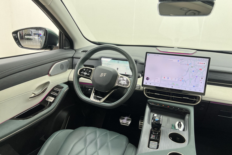 捷途山海L9 2024款 1.5TD 2DHT Pro 7座中控内饰7004